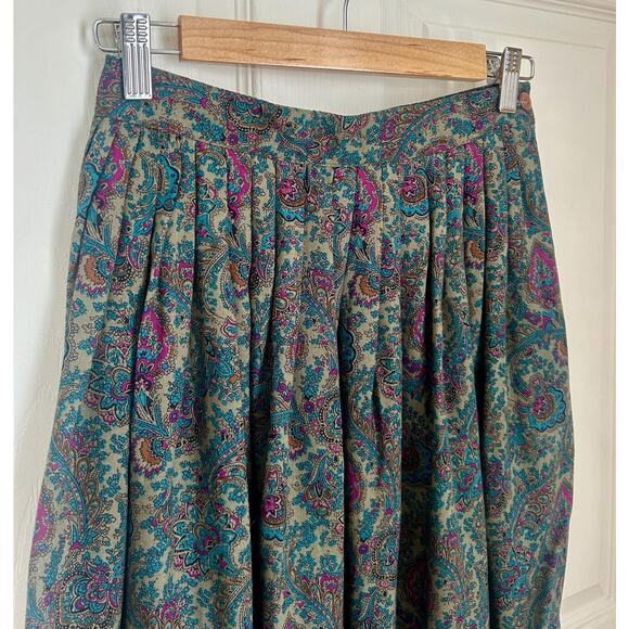 Vintage 100% Rayon Skirt with Paisley Pattern Size Small | 80's 90's Style - Picture 2 of 7